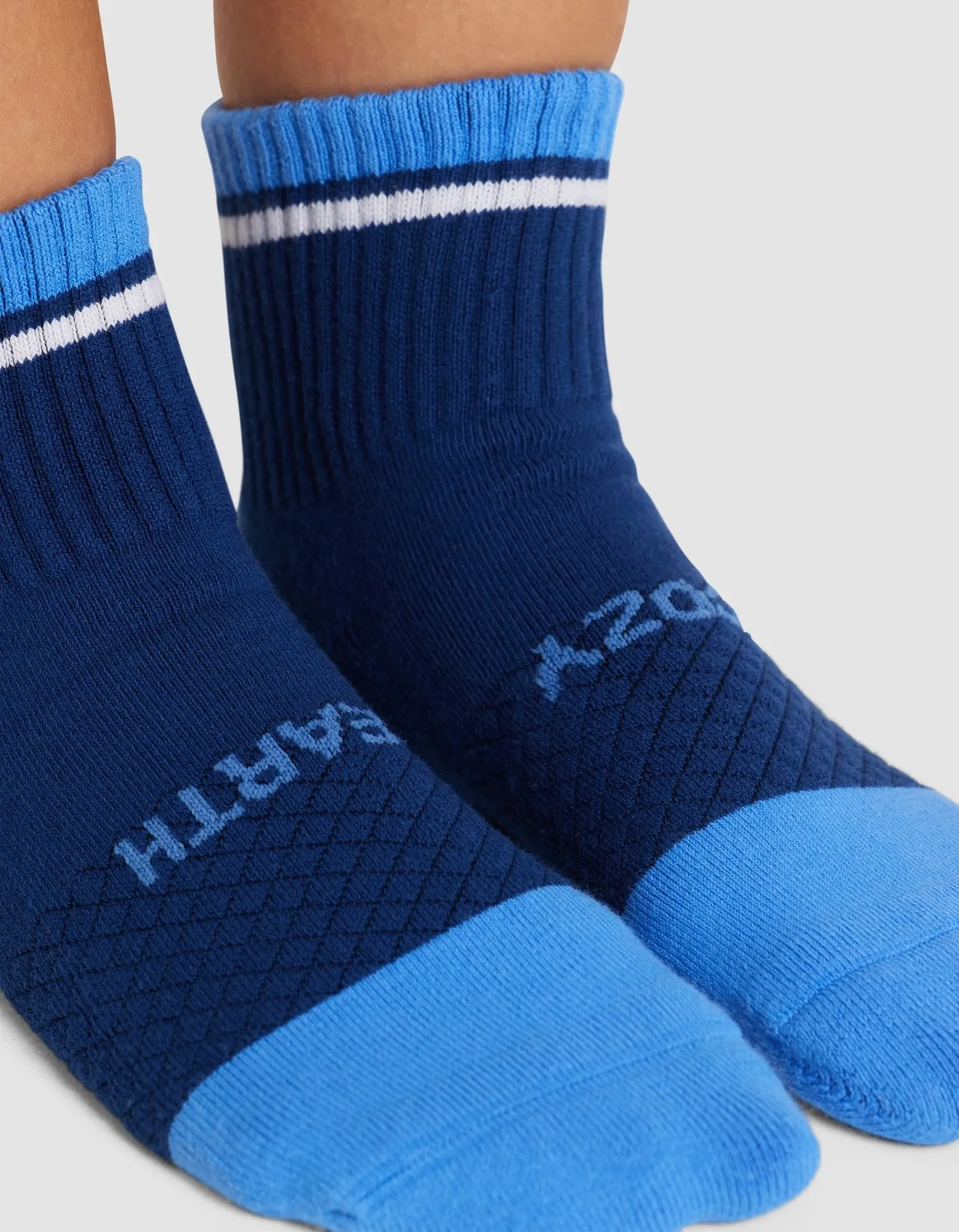 Essential Quarter Sock 4-Pack